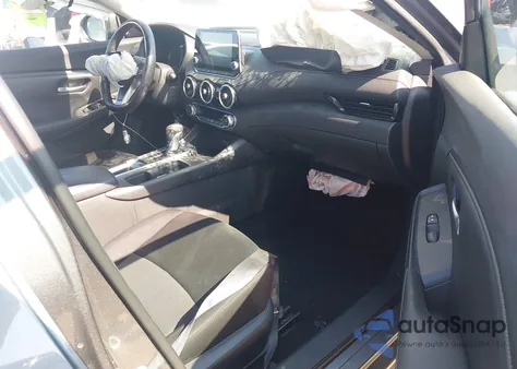 2021 Nissan Sentra Sv Xtronic Cvt z USA, uszkodzony, nr VIN 3N1AB8CV6MY297147